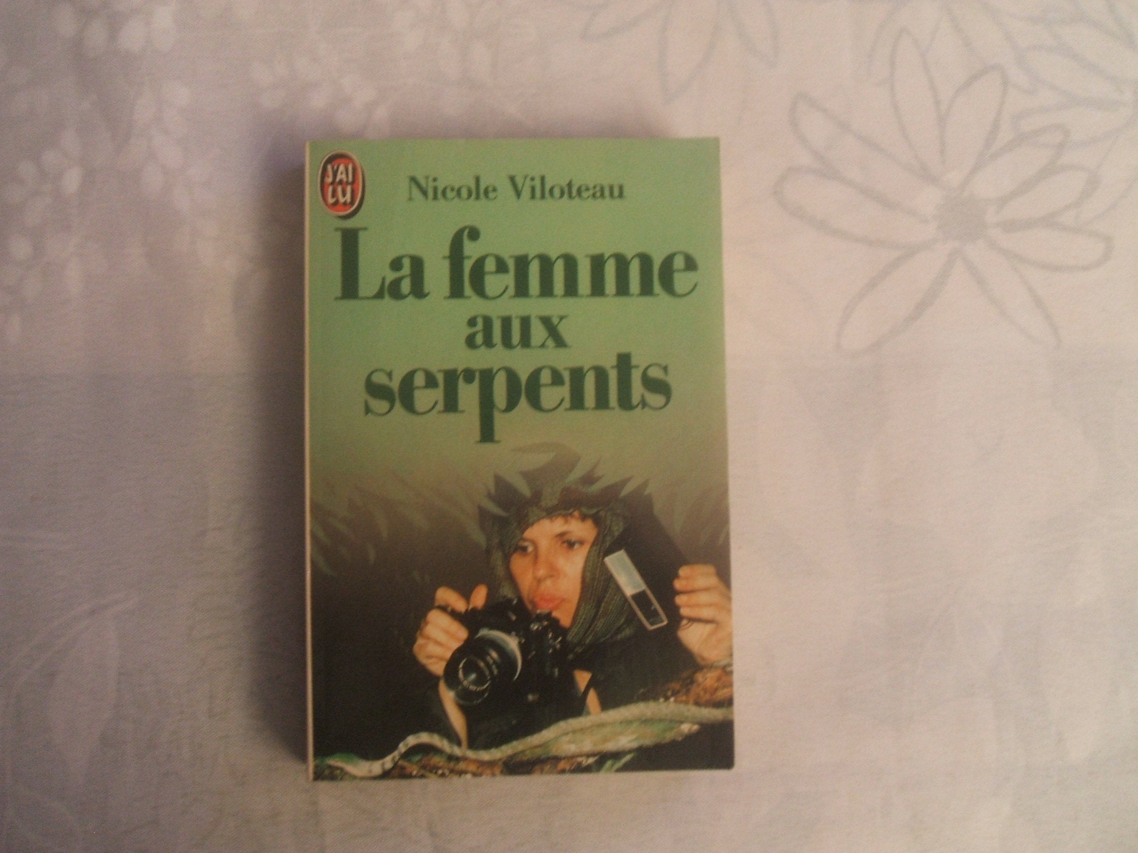 Femme aux serpents **** (La) Books