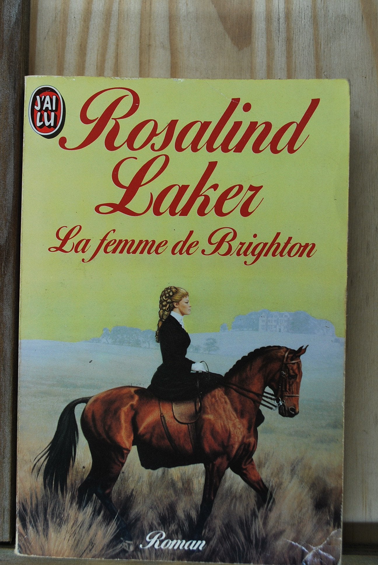 La Femme de Brighton Books