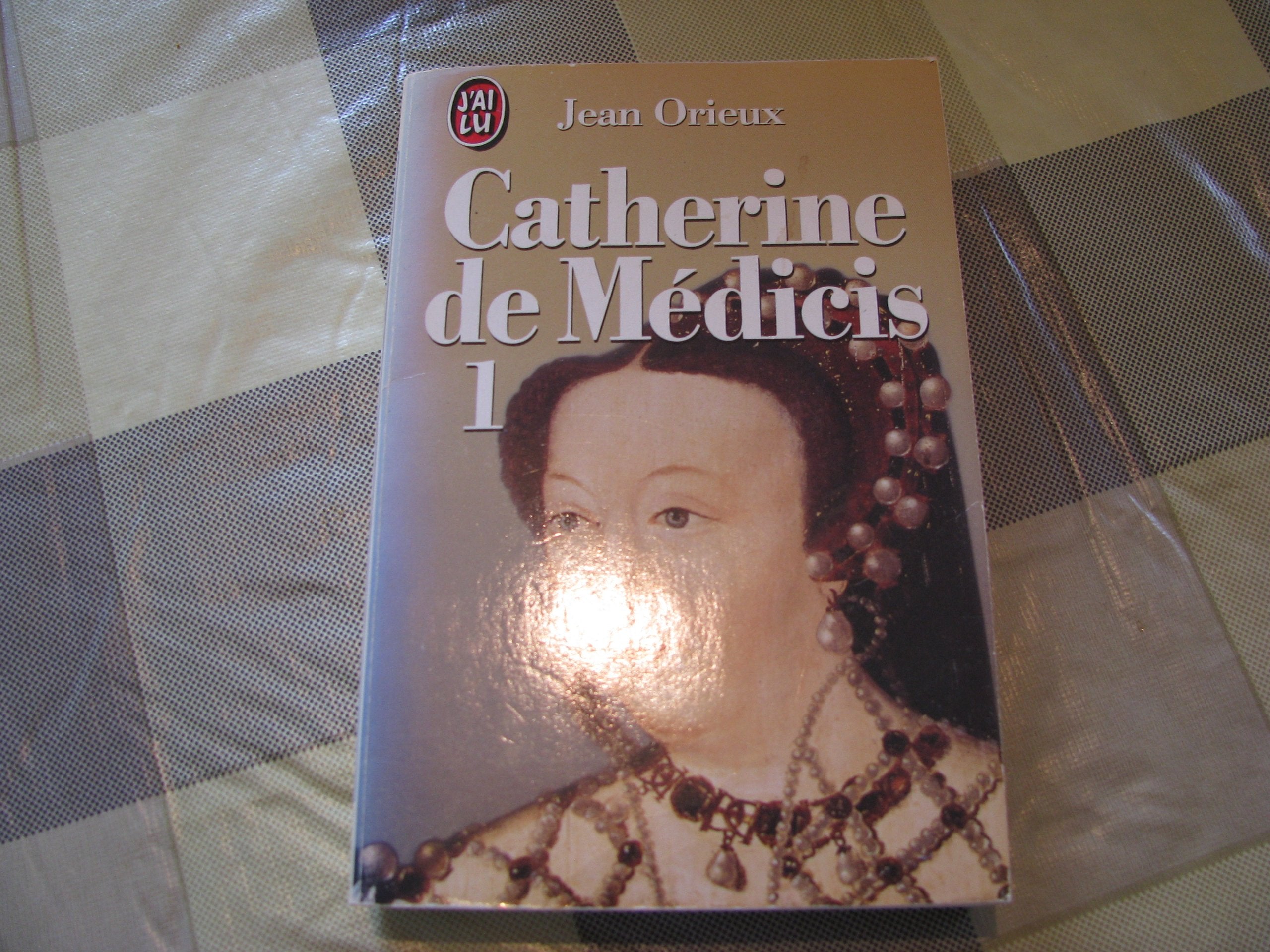 Catherine de Médicis ou la Reine noire. Vol. 1 Books