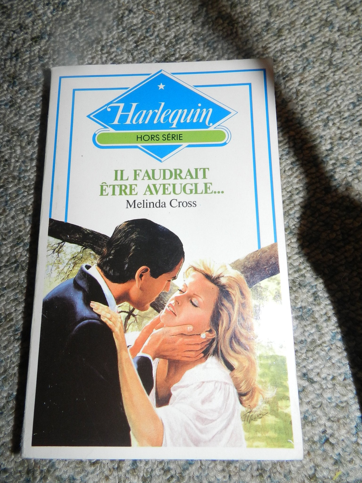 Il faudrait être aveugle (Collection Azur) book
