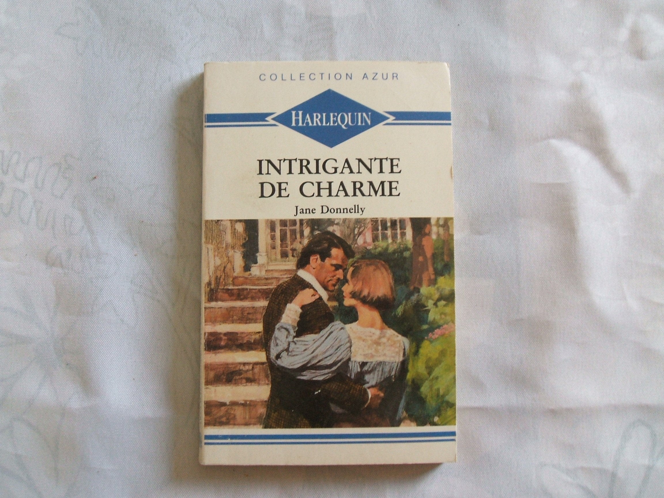 IN TRIGANTE DE CHARME - ONCE A CHEAT book