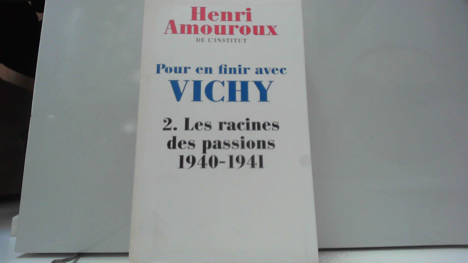 Pour en finir avec Vichy book