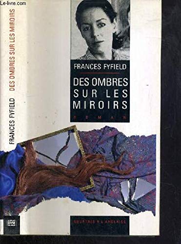 Des ombres sur le miroir. Books