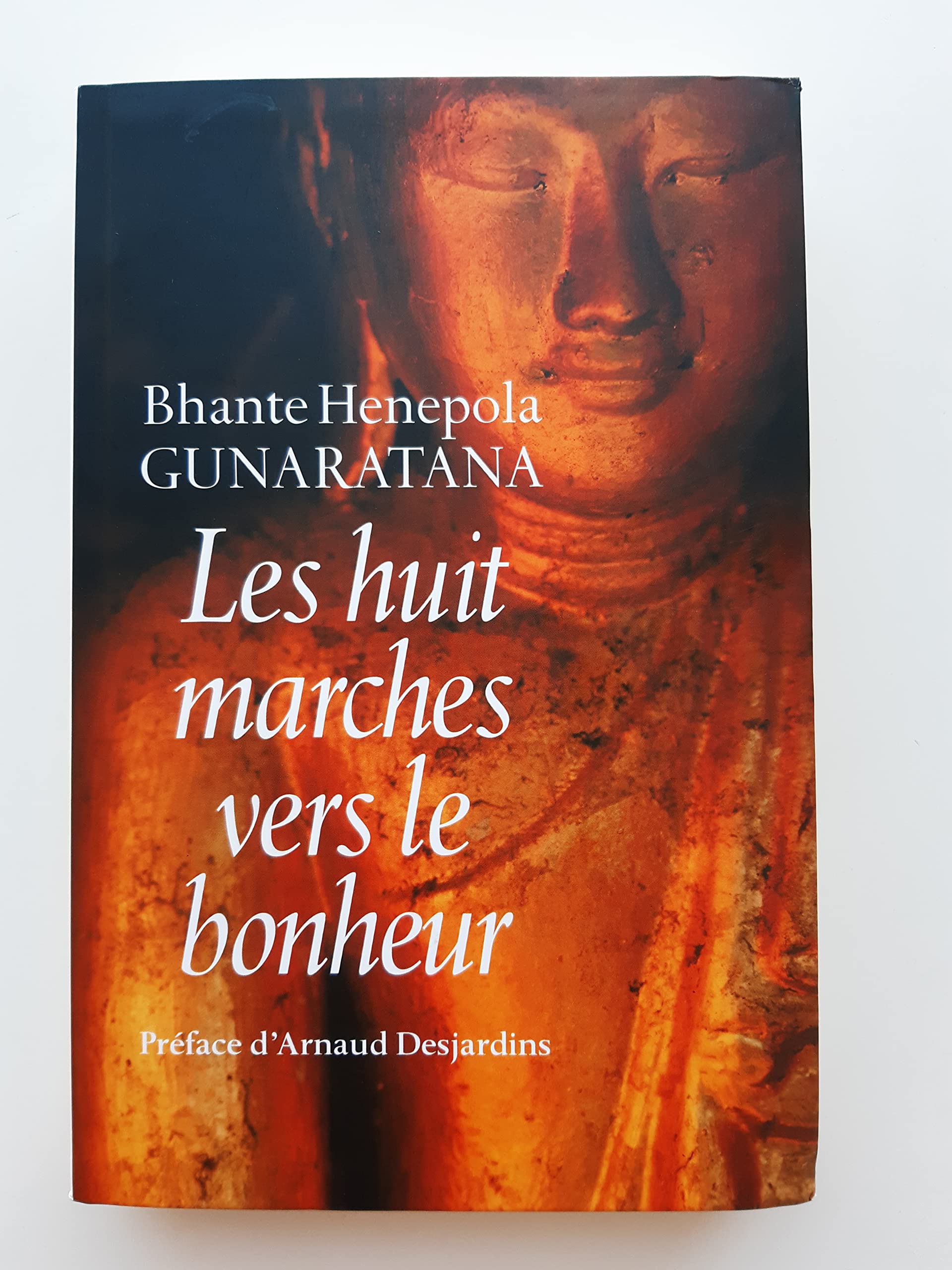 LES HUIT MARCHES VERS LE BONHEUR Books