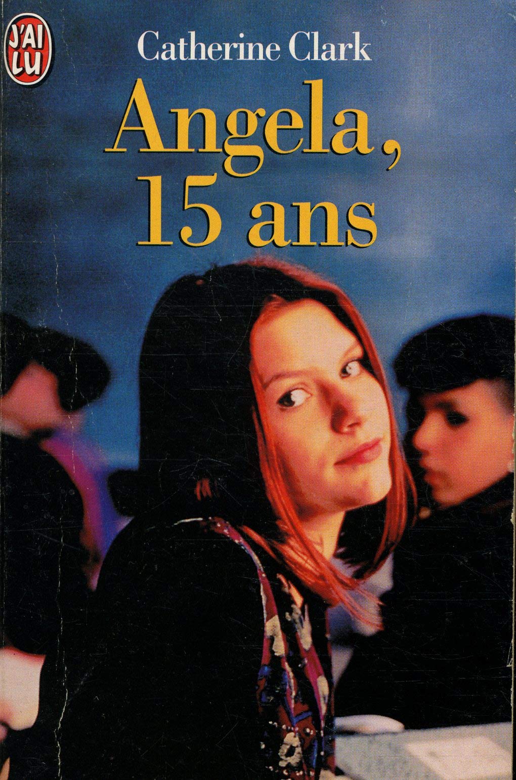 Angela, 15 ans Books