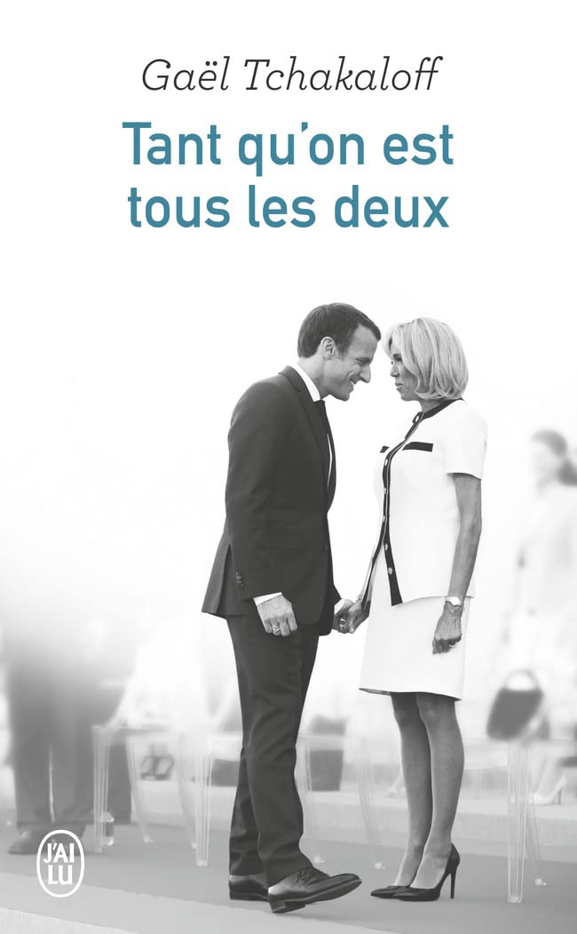 Tant qu'on est tous les deux Essays & Short Stories