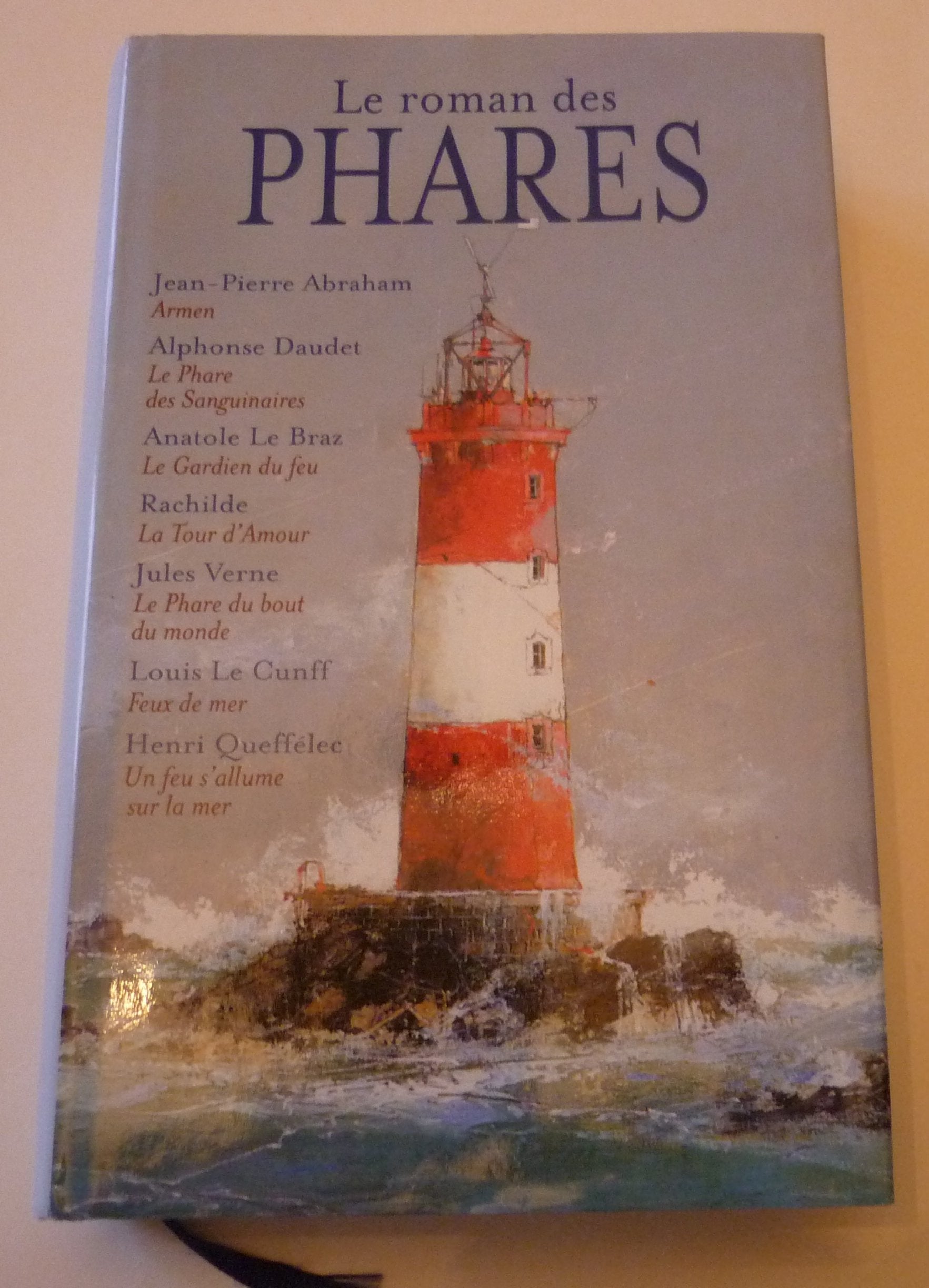 LE ROMAN DES PHARES Books