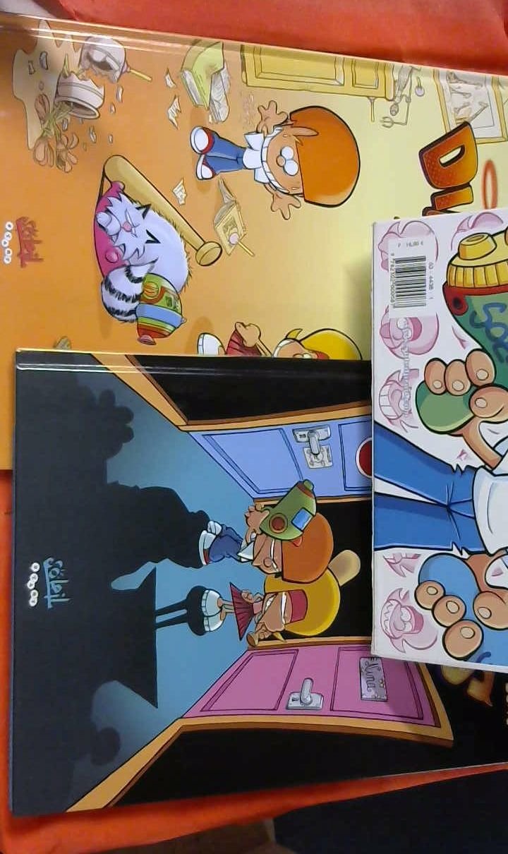 Coffret en 2 volumes : Tome 1, De quelle planète tu viens ? ; Tome 2, C'est pas nous ! book