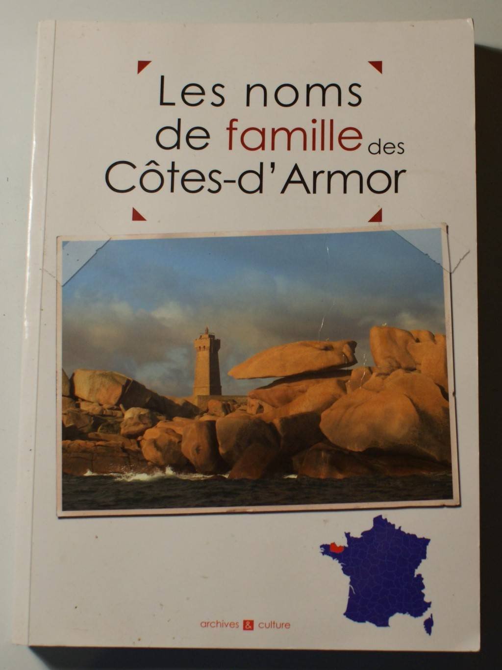 Les noms de famille des Côtes d'Armor Books