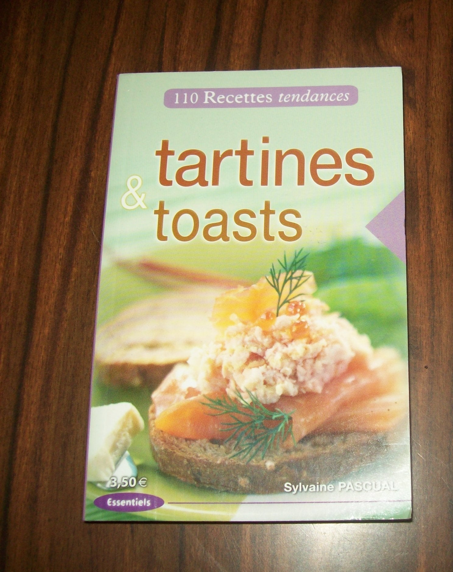 Tartines et toasts - Recettes tendances Contemporary literature