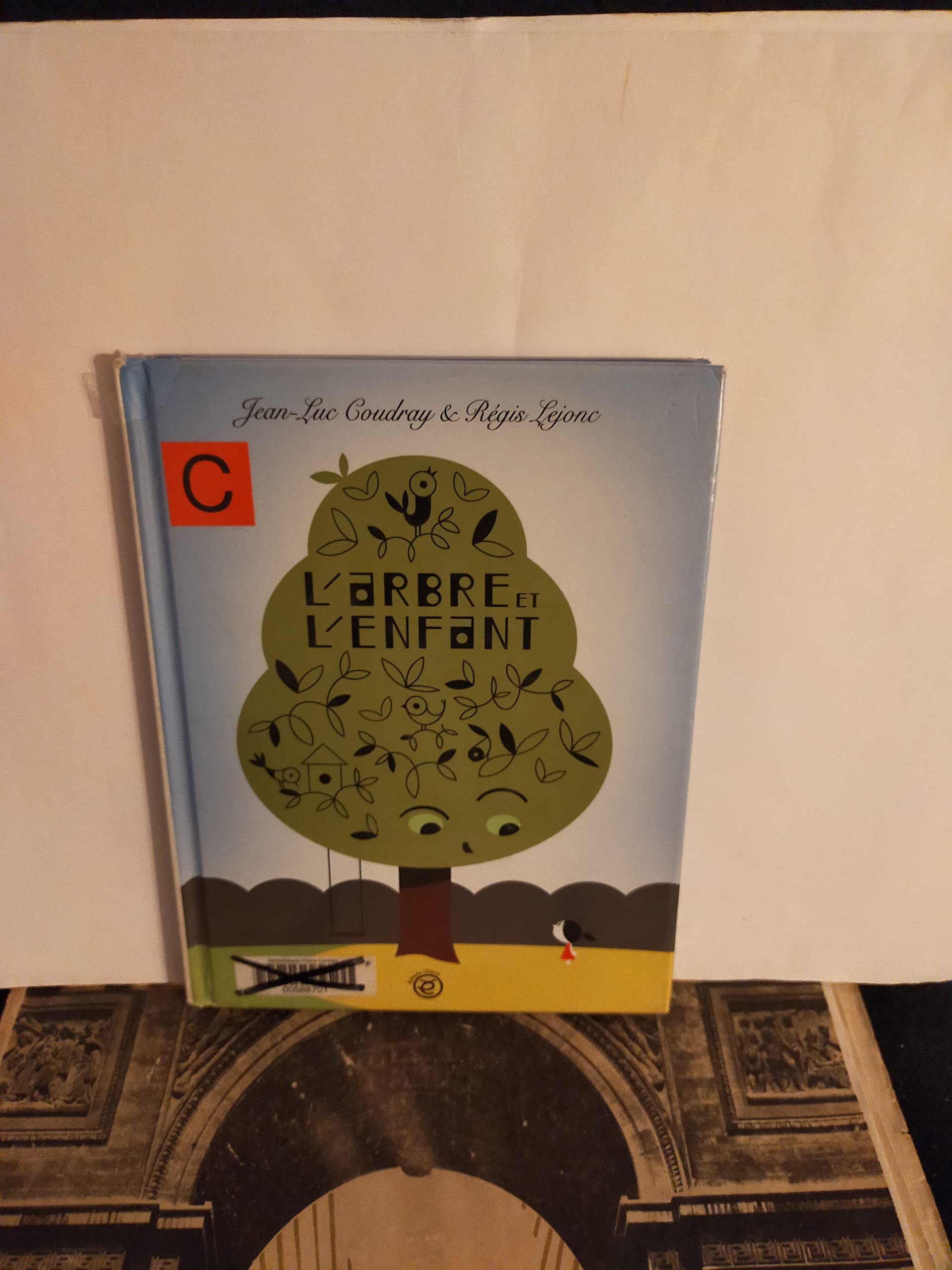 L'arbre et l'enfant book