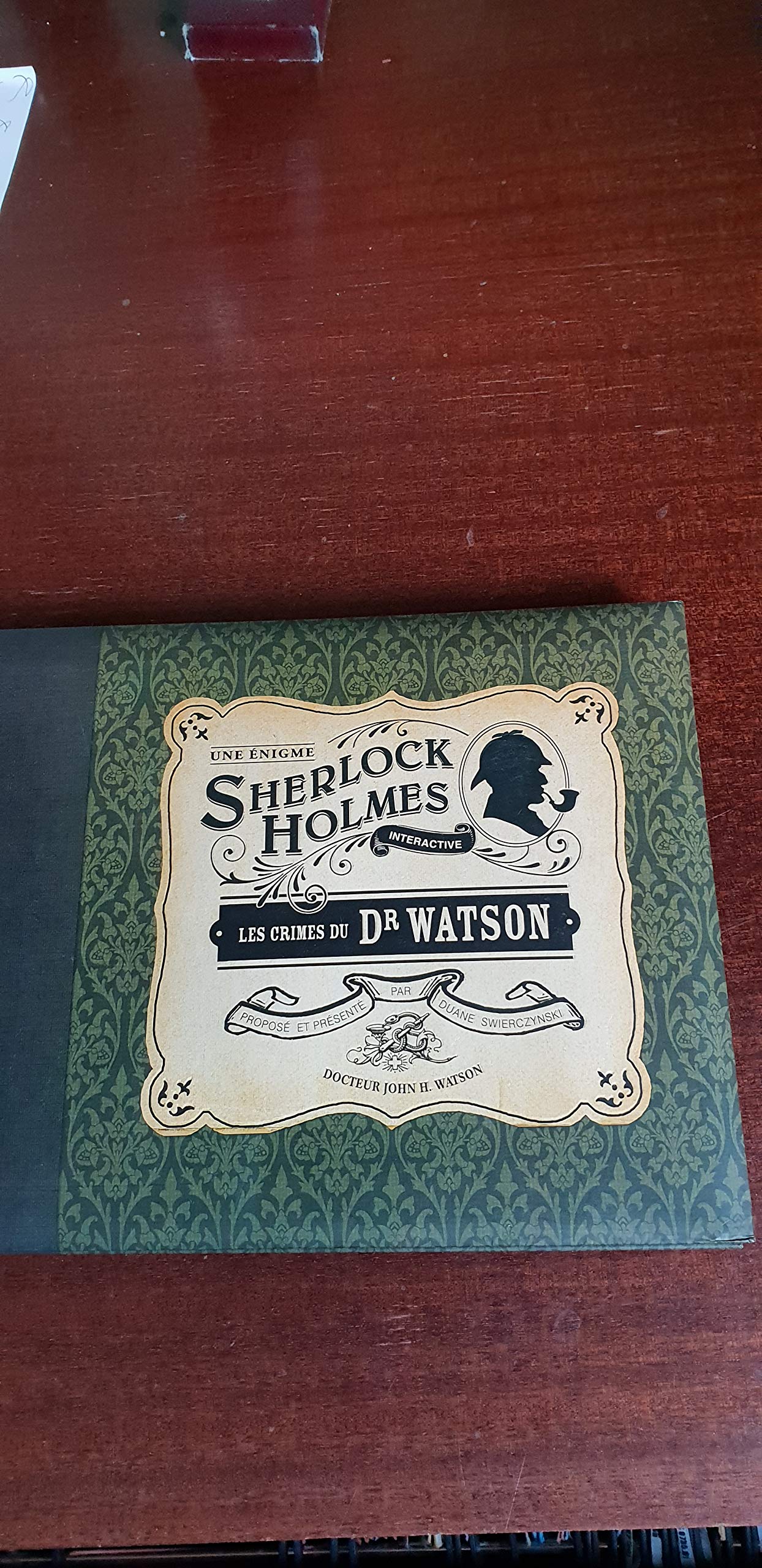 Les crimes du Dr Watson: Une énigme Sherlock Holmes interactive Books
