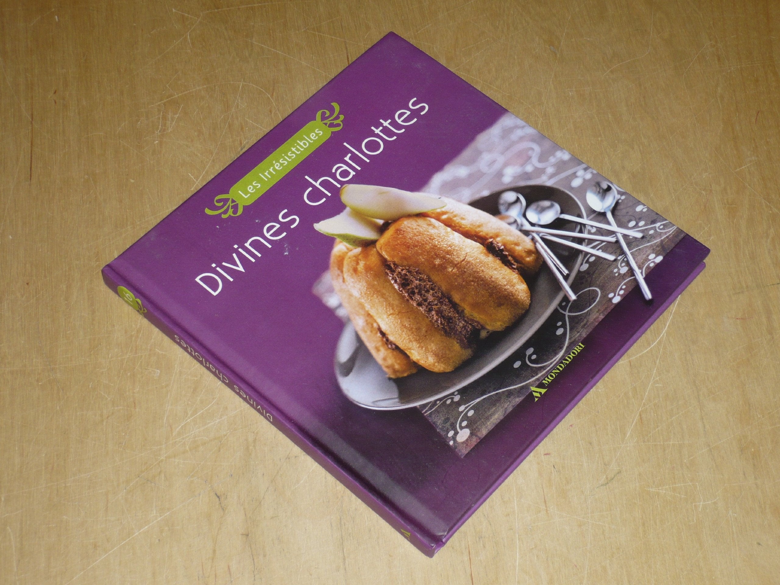 COLLECTION LES IRRESISTIBLES VOL.16 / DIVINES CHARLOTTES book