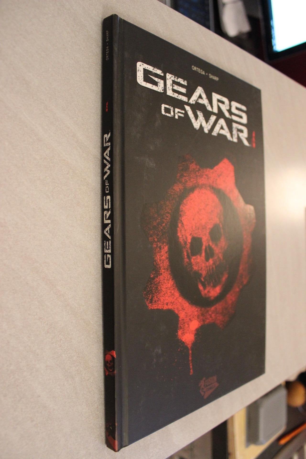 Gears of War T01 book