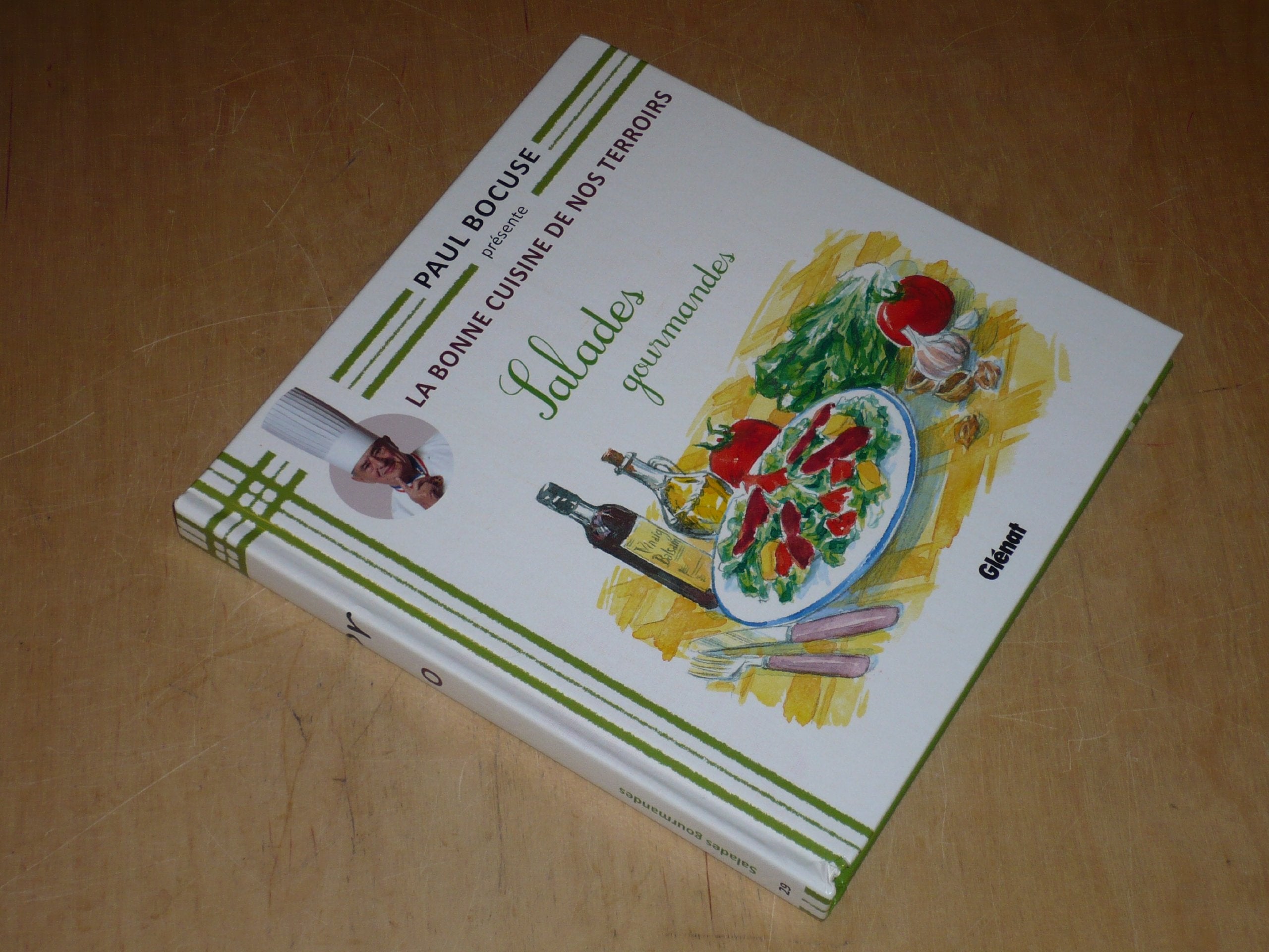 COLLECTION PAUL BOCUSE PRESENTE / LA BONNE CUISINE DE NOS TERROIRS VOL.29 / SALADES GOURMANDES Books