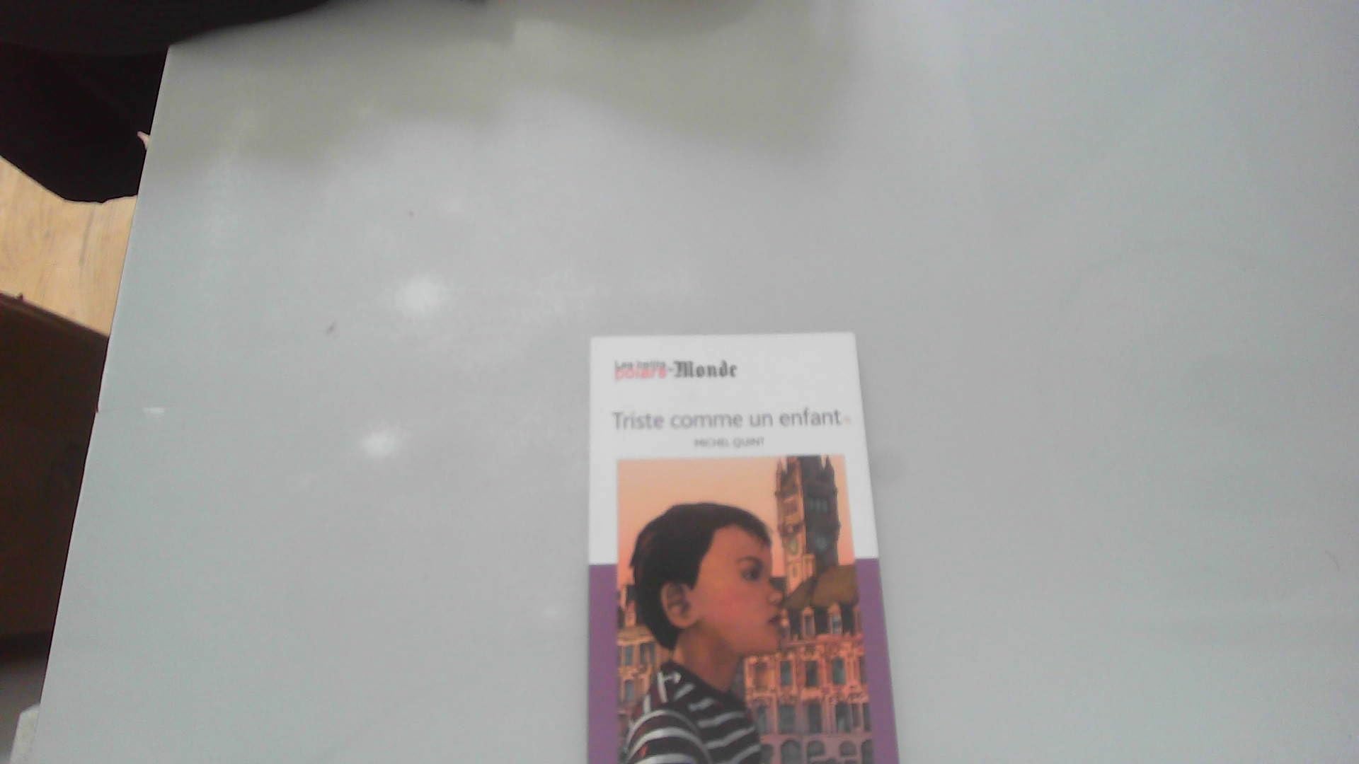 Les Petits Polars du Monde Plein le Dos Books