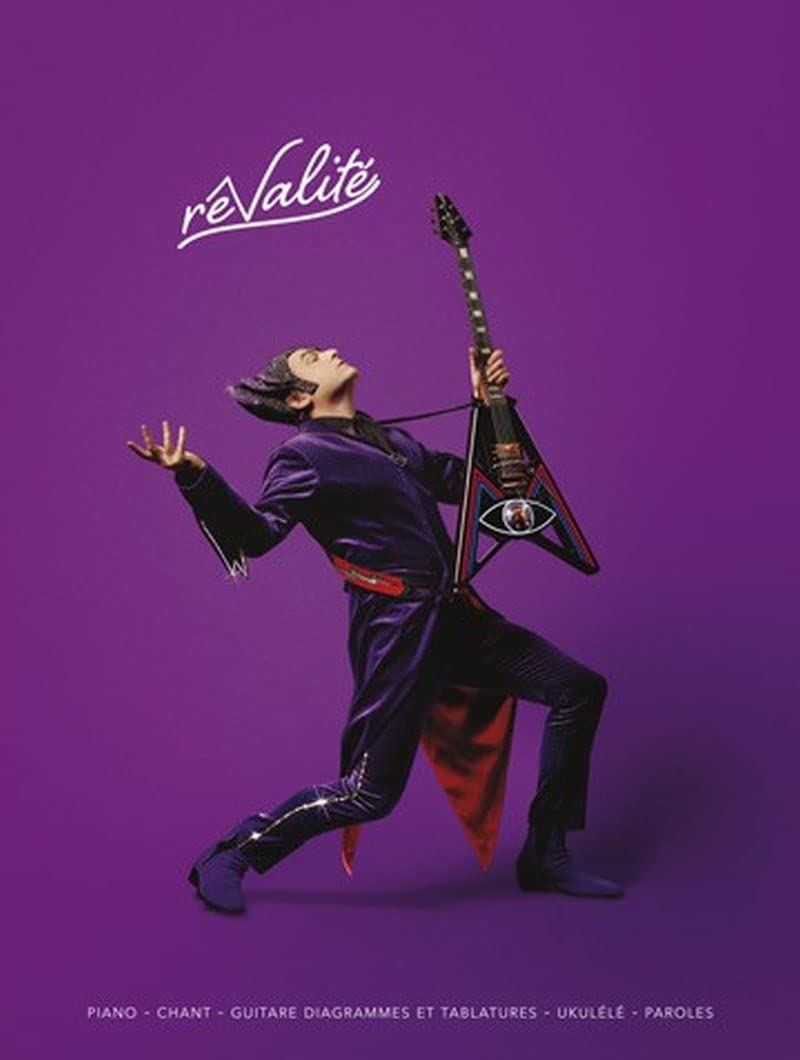 M - revalite --- piano, voix diagrammes et tablatures de guitare, ukulele book
