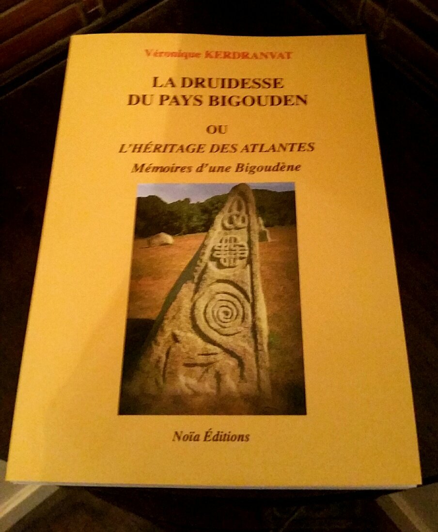 La Druidesse du Pays Bigouden ou l 'Héritage des Atlantes Books
