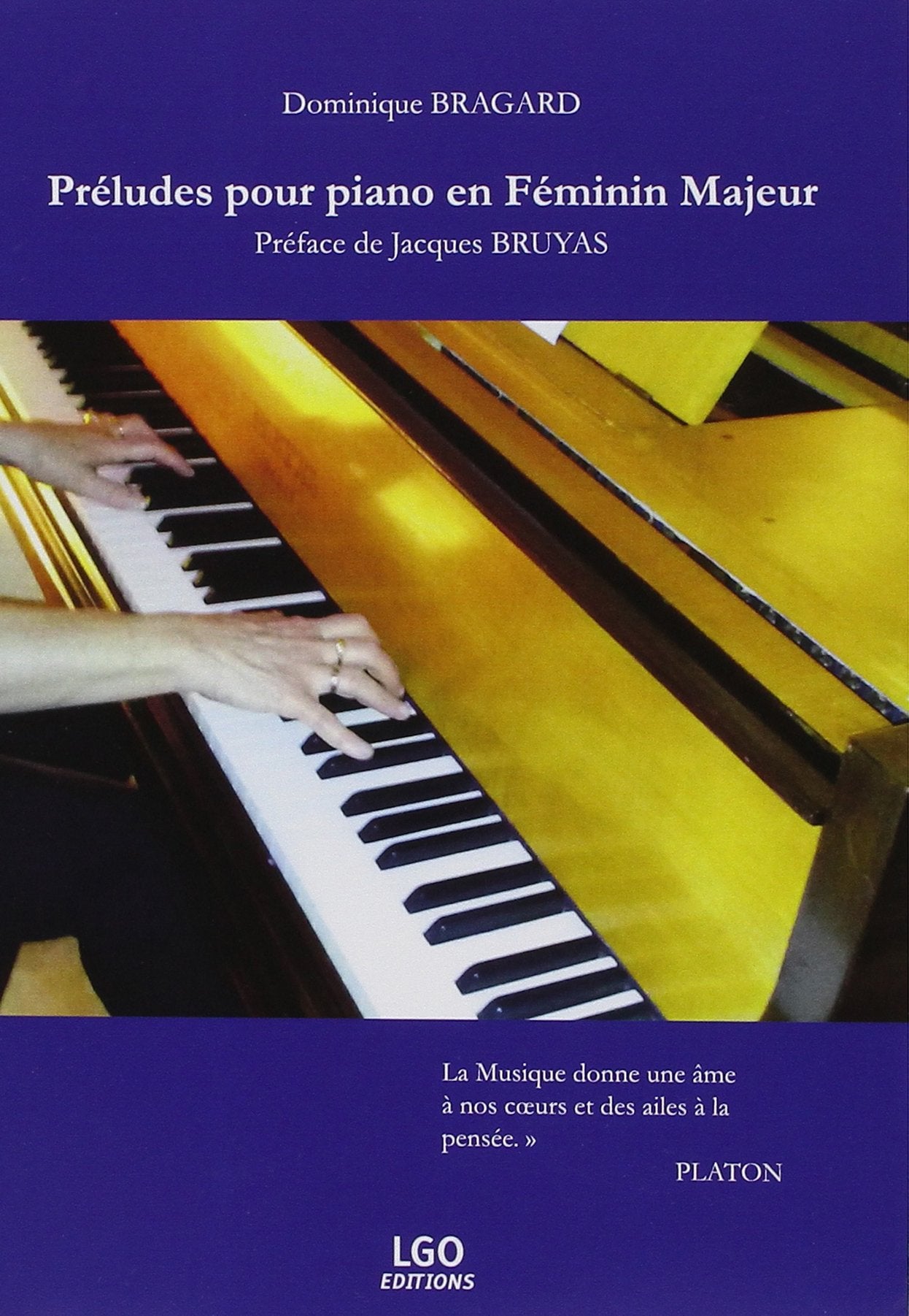 Préludes pour piano en Féminin Majeur book