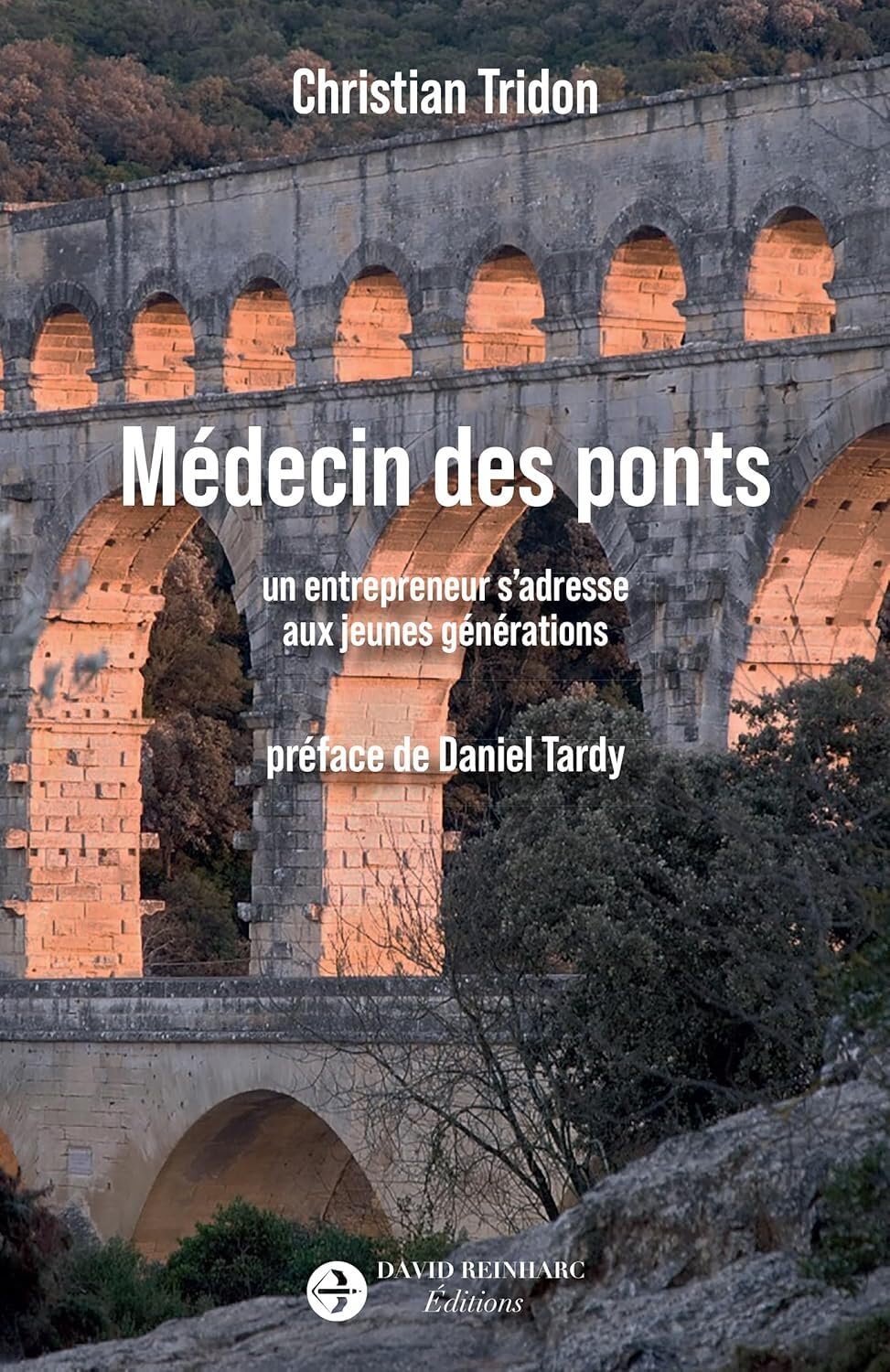 Médecin des ponts: Un entrepreneur s'adresse aux jeunes générations Essays & Short Stories