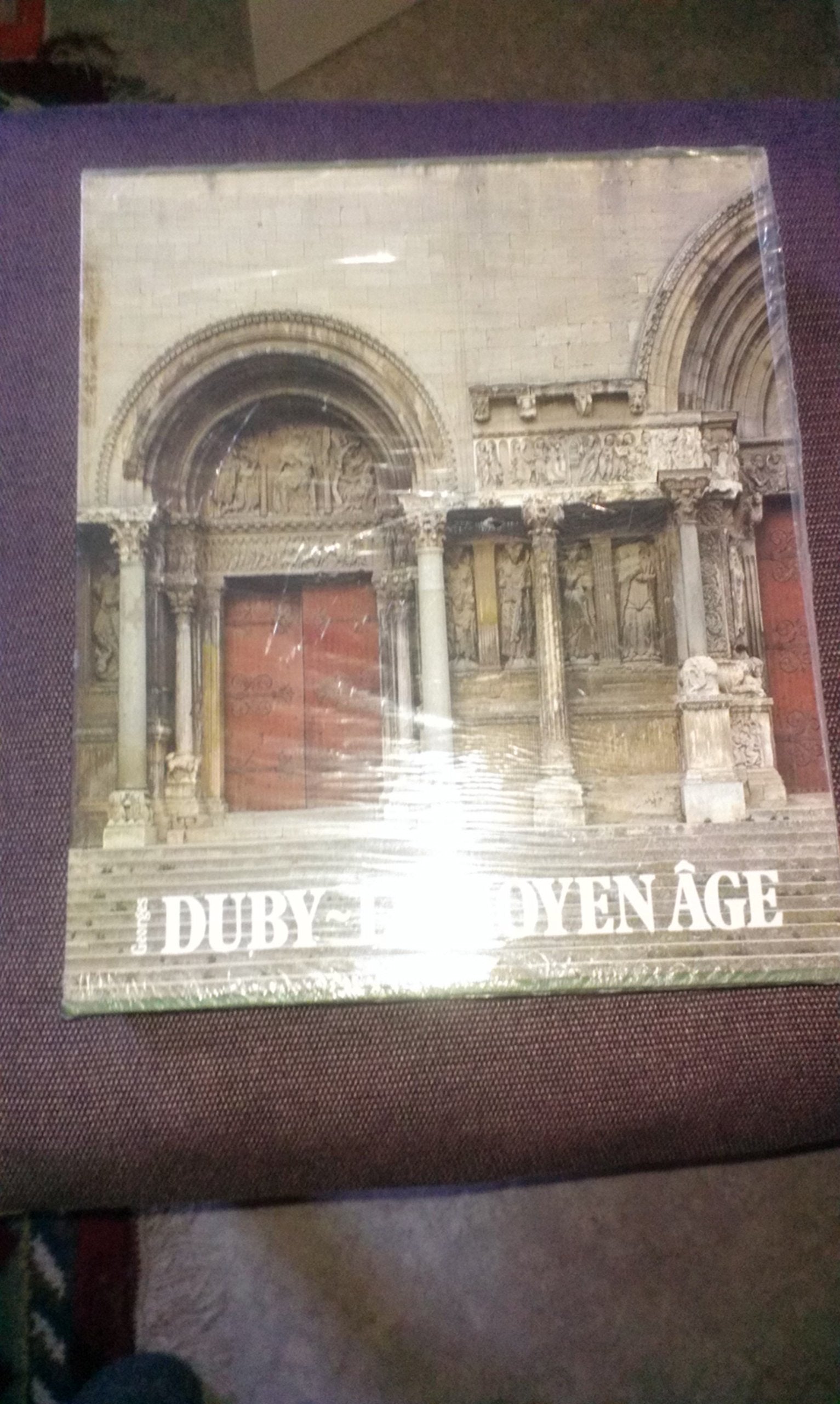 Moyen age (coffret contenant les 3 volumes) (le) Books
