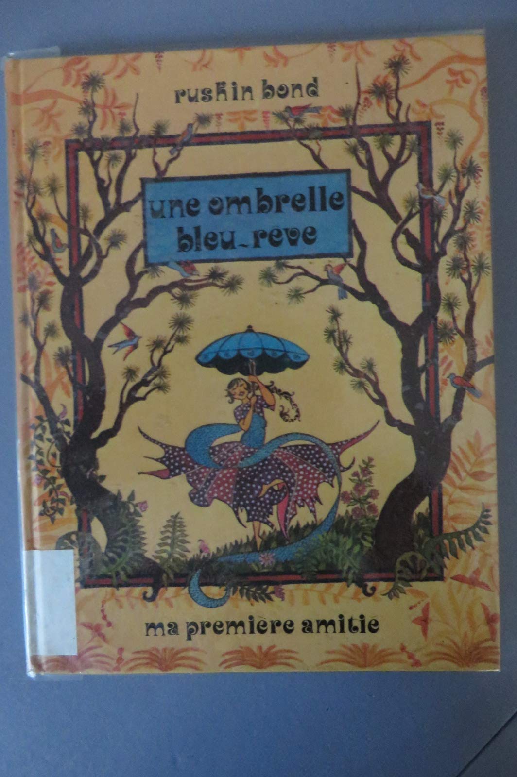 Une ombrelle bleu-rêve Books