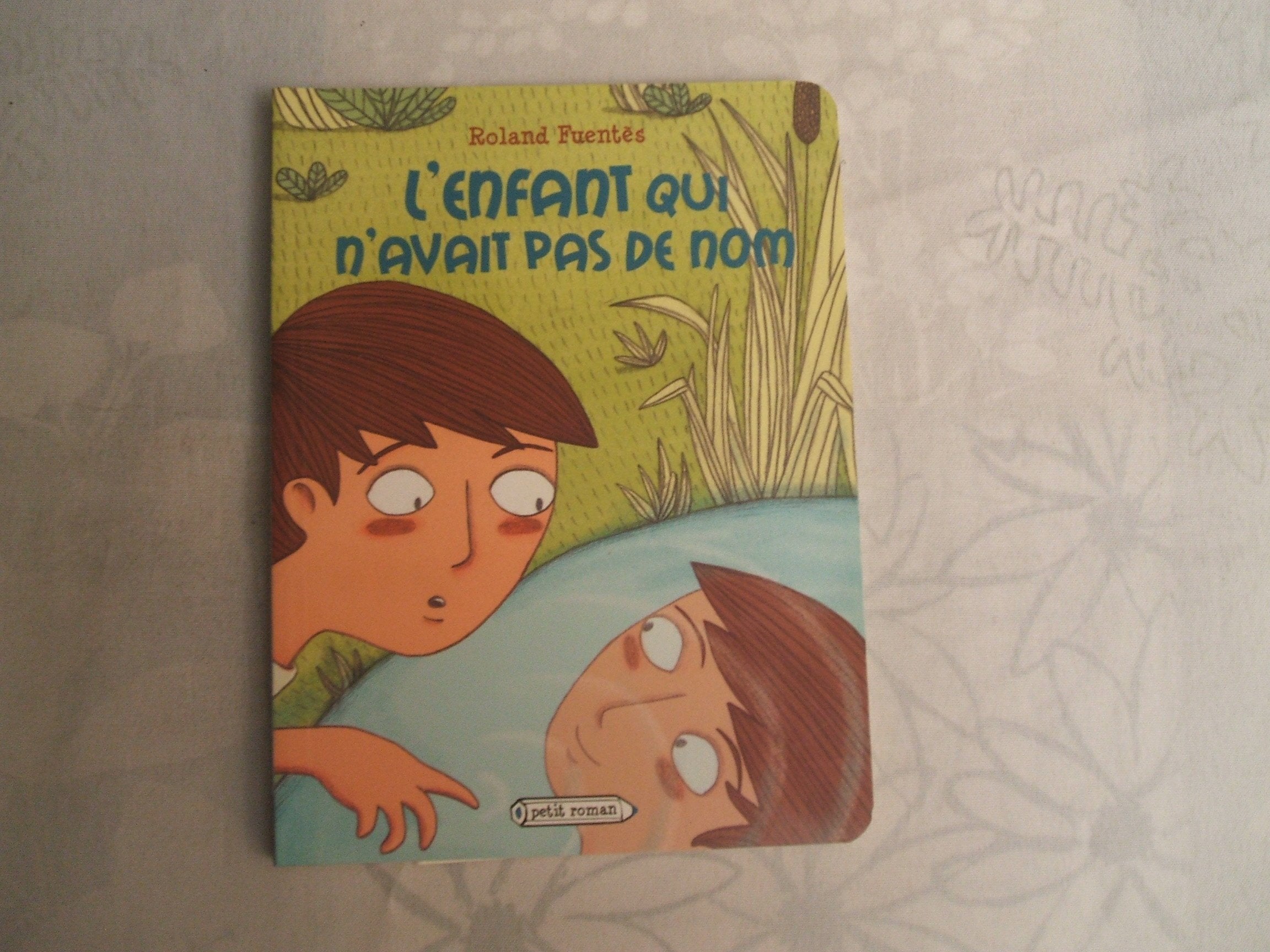L'enfant qui n'avait pas de nom book