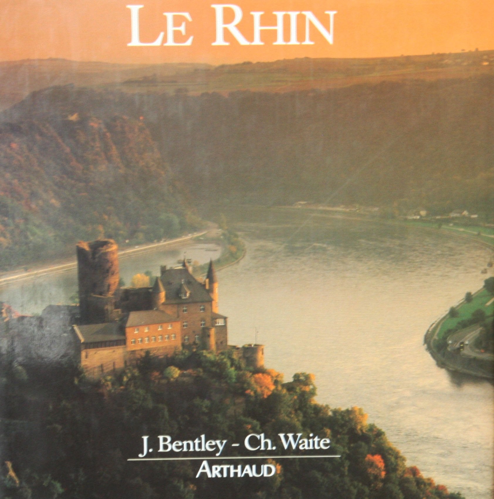 Rhin (le) - - photographies - traduit de l'anglais book