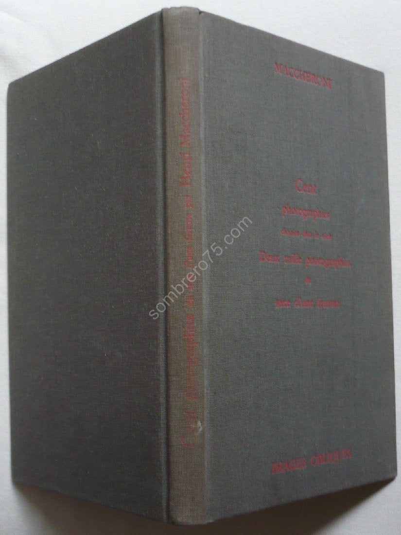 Cent photographies choisies dans la série Deux mille photographies du sexe d'une femme (Images obliques) Books