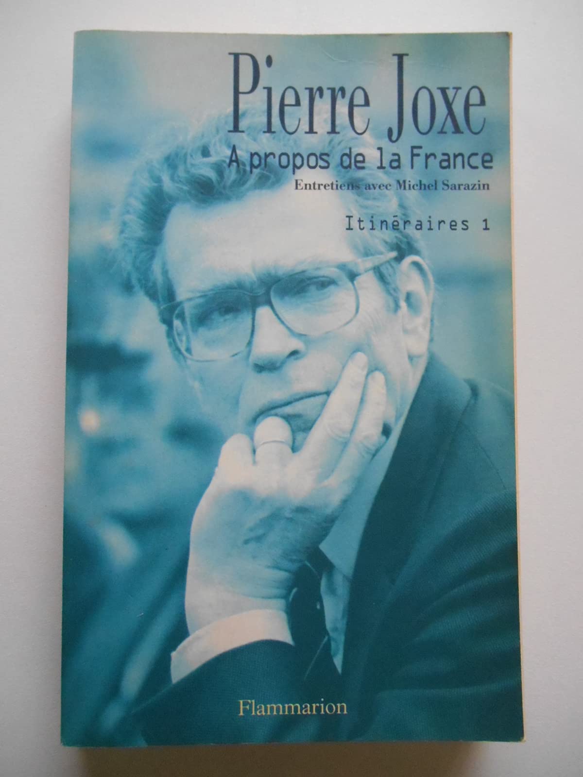 À propos de la France: - ITINERAIRES 1 Essays & Short Stories