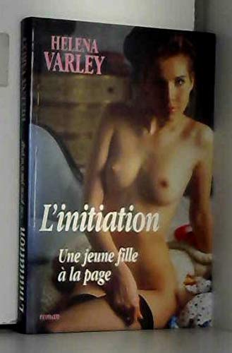 L'initiation : Une jeune fille à la page book
