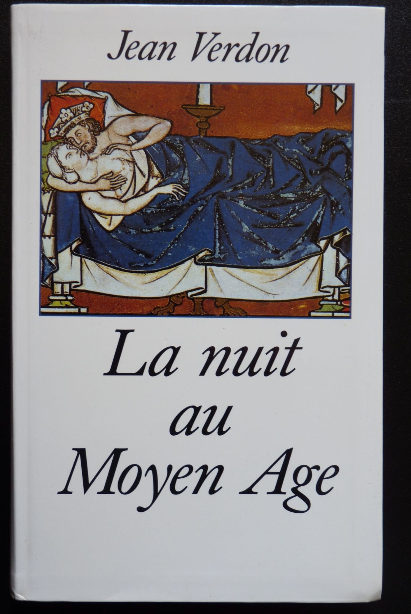 LA NUIT AU MOYEN AGE book