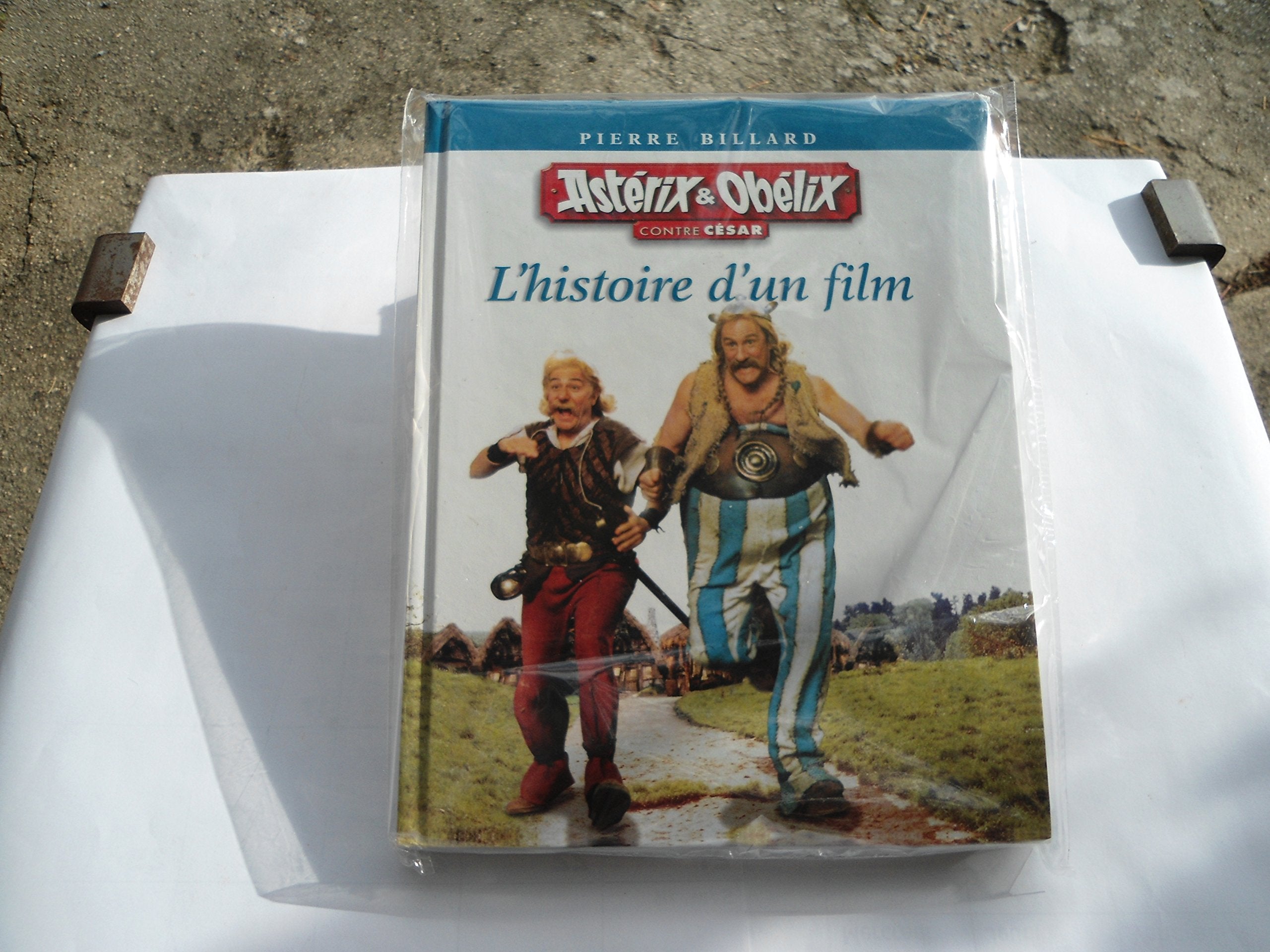 Astérix & Obélix contre César, l'histoire d'un film book