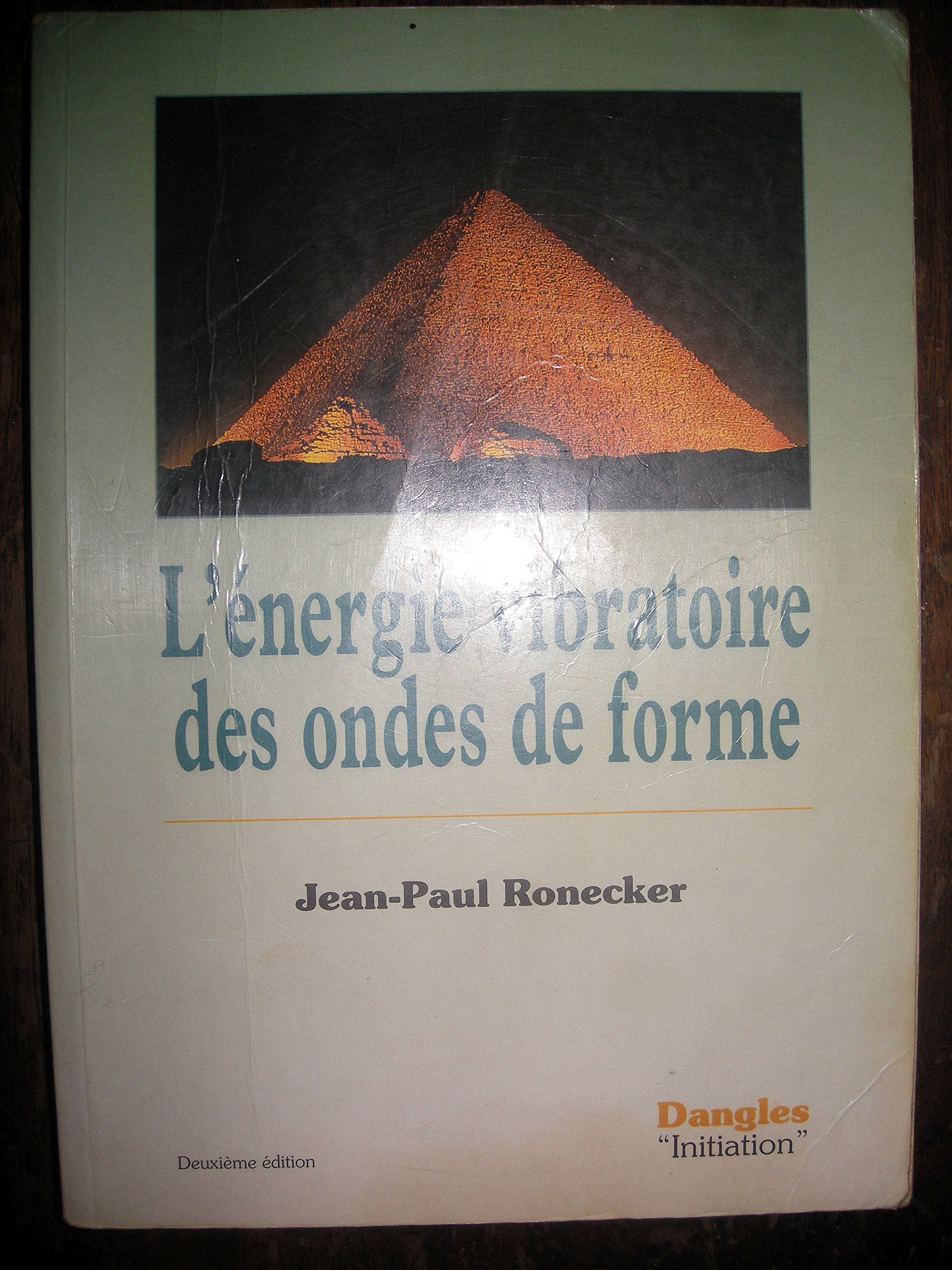 Énergie vibratoire des ondes de forme book