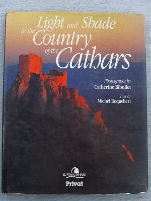 Ombres et lumière en Pays Cathare (édition anglaise) book