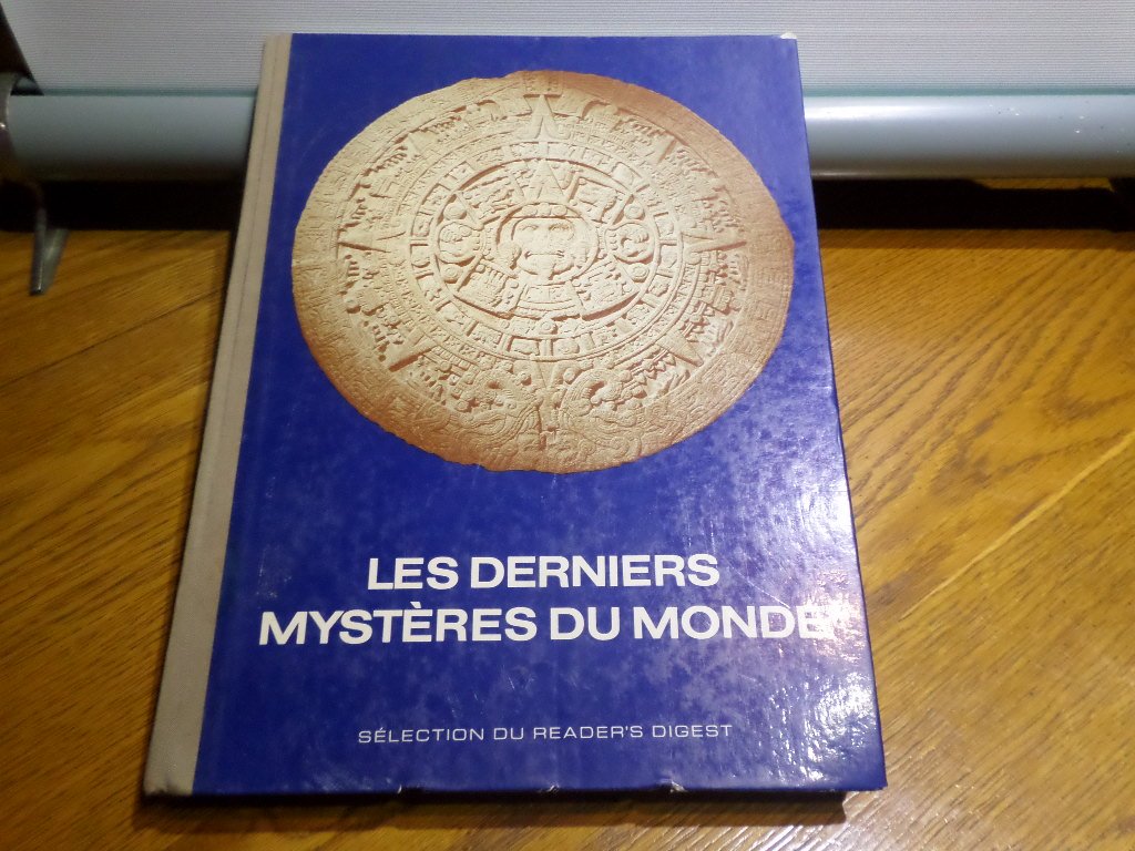 Les derniers mystères du monde Politics & History