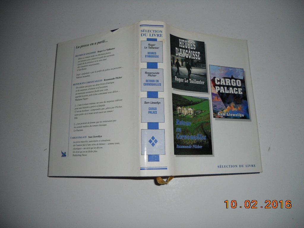 Sélection du livre: Heures d'angoisse; Retour en Cornouailles; Cargo palace Books