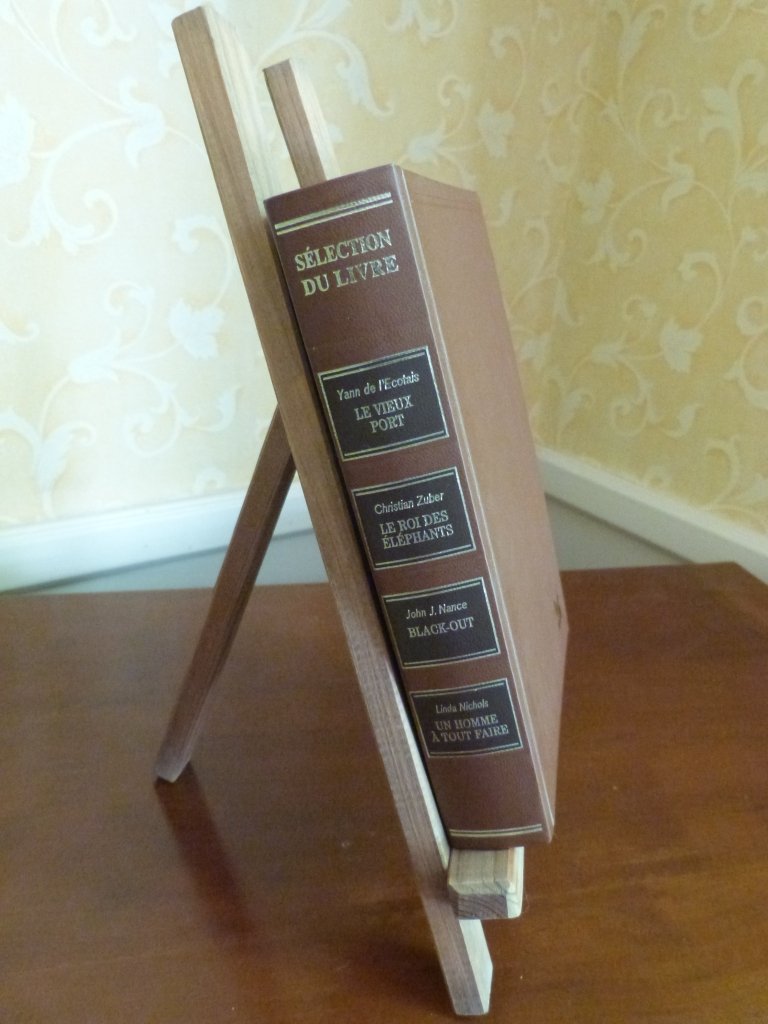 Un homme à tout faire. Books
