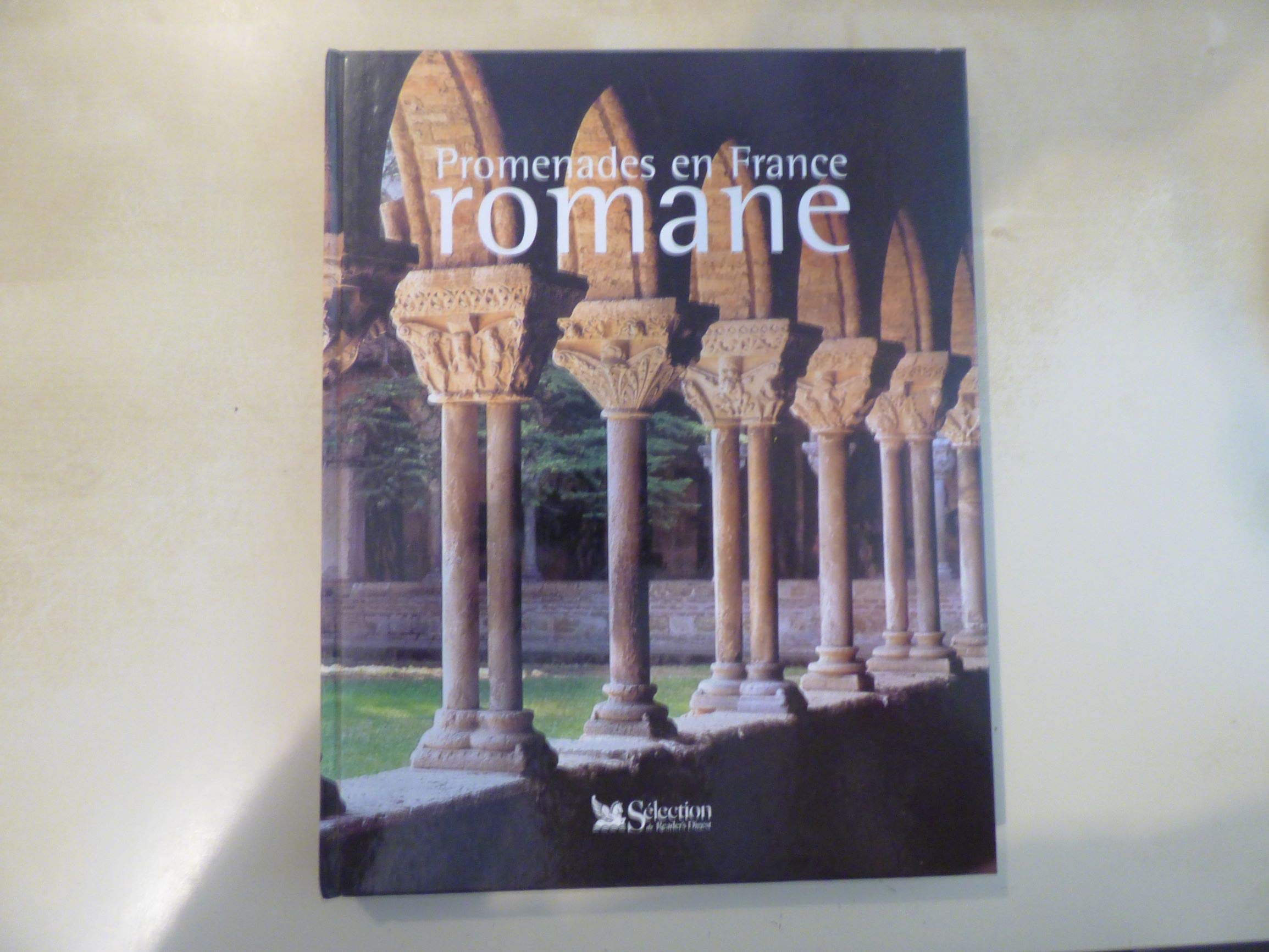 Promenades En France Romane Books