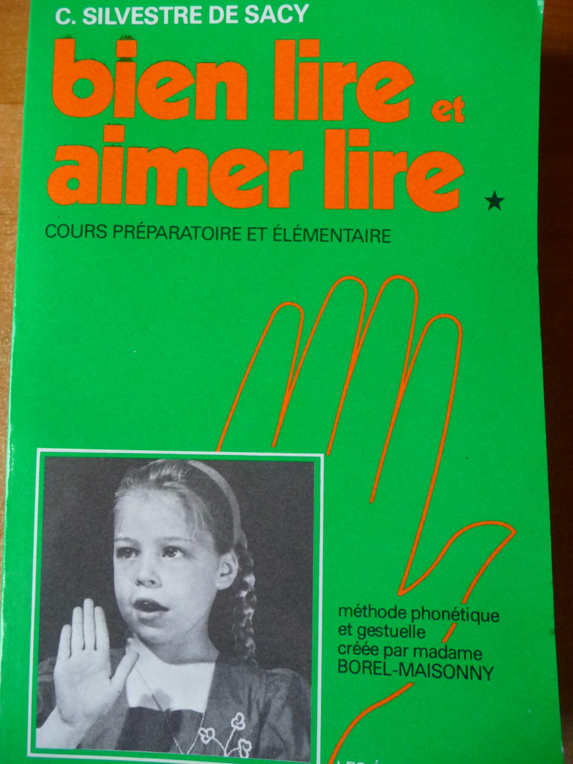 Bien lire et aimer lire book
