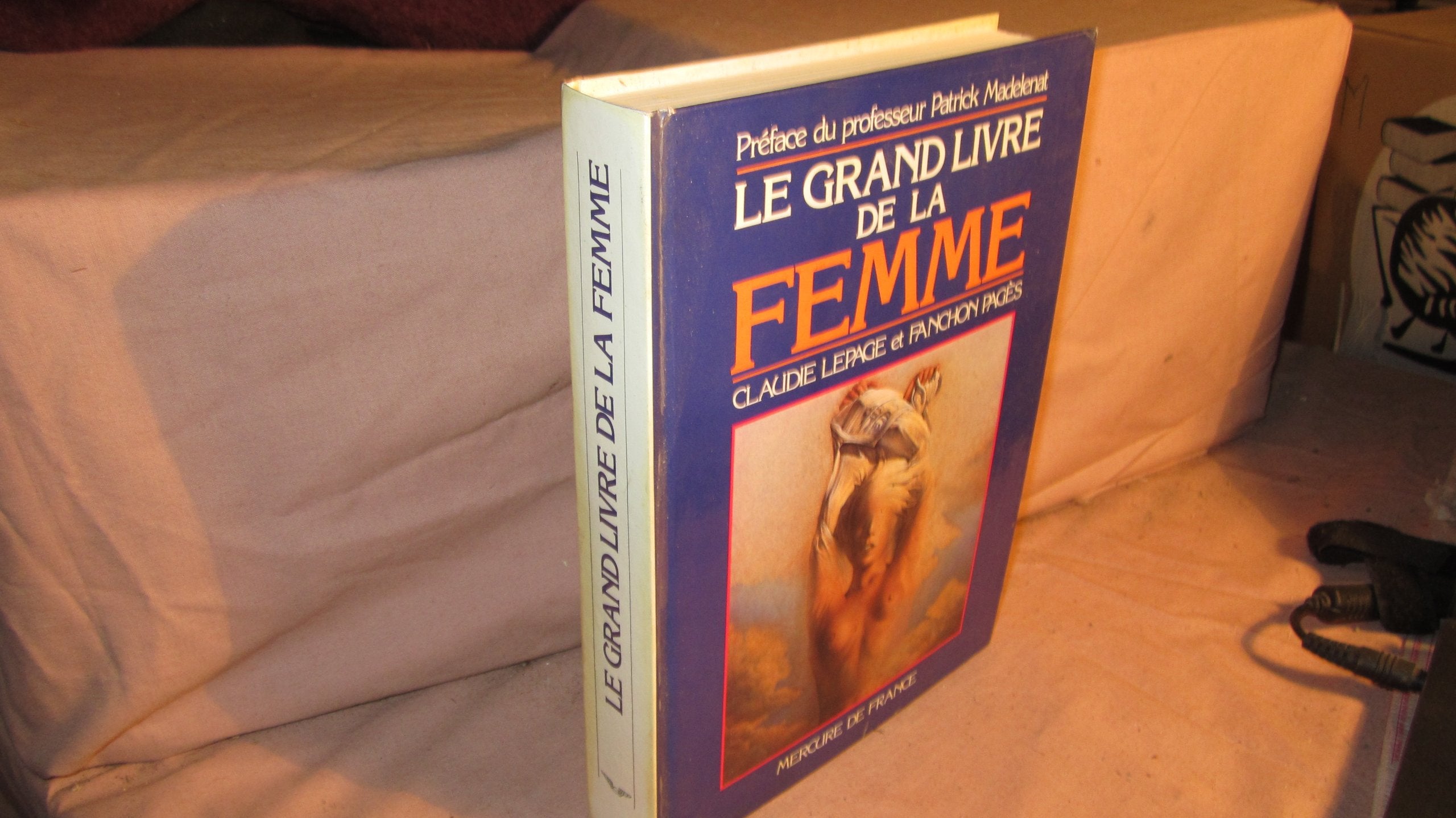 Le grand livre de la femme book