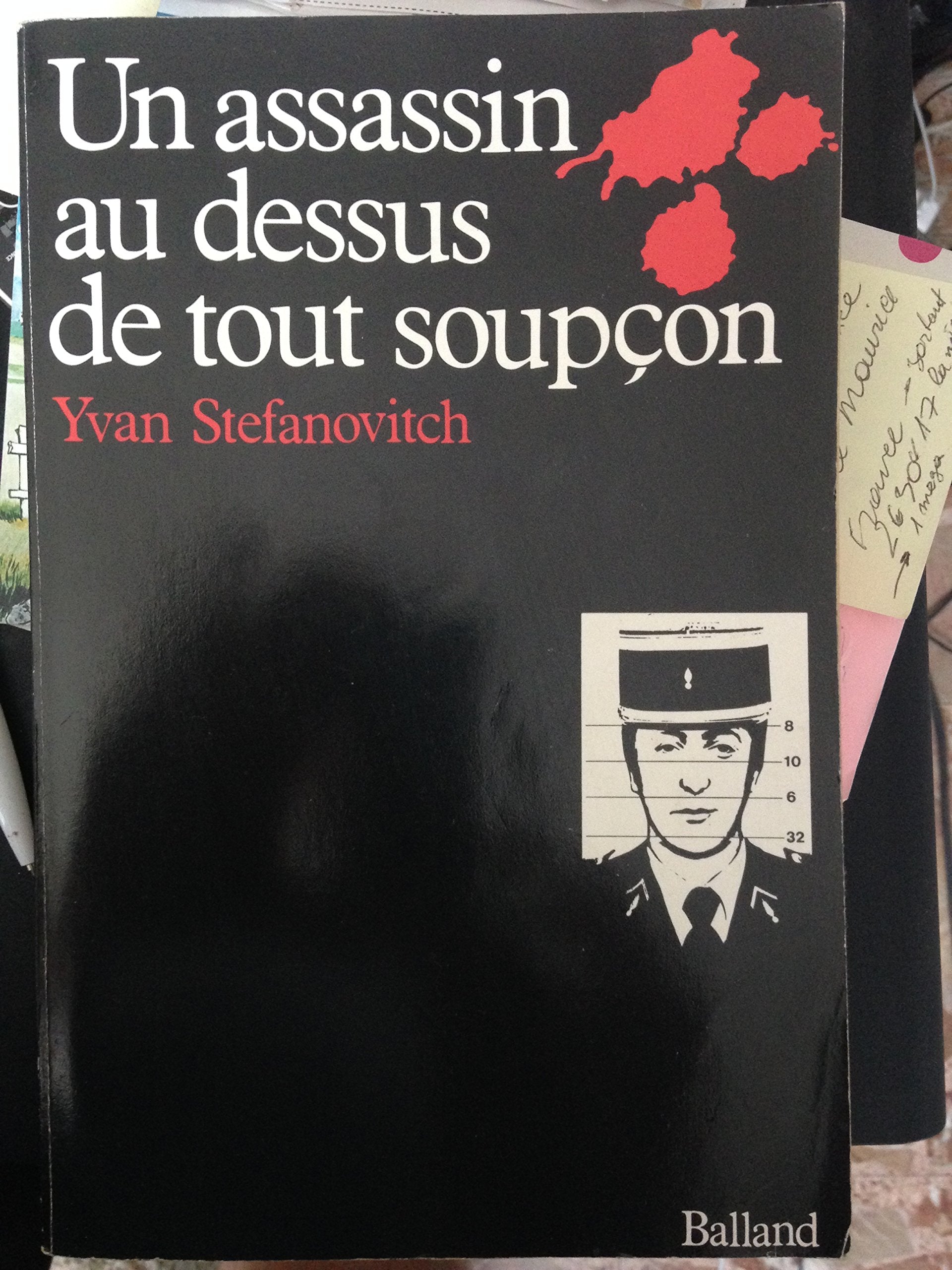 Un Assassin au-dessus de tout soupçon book