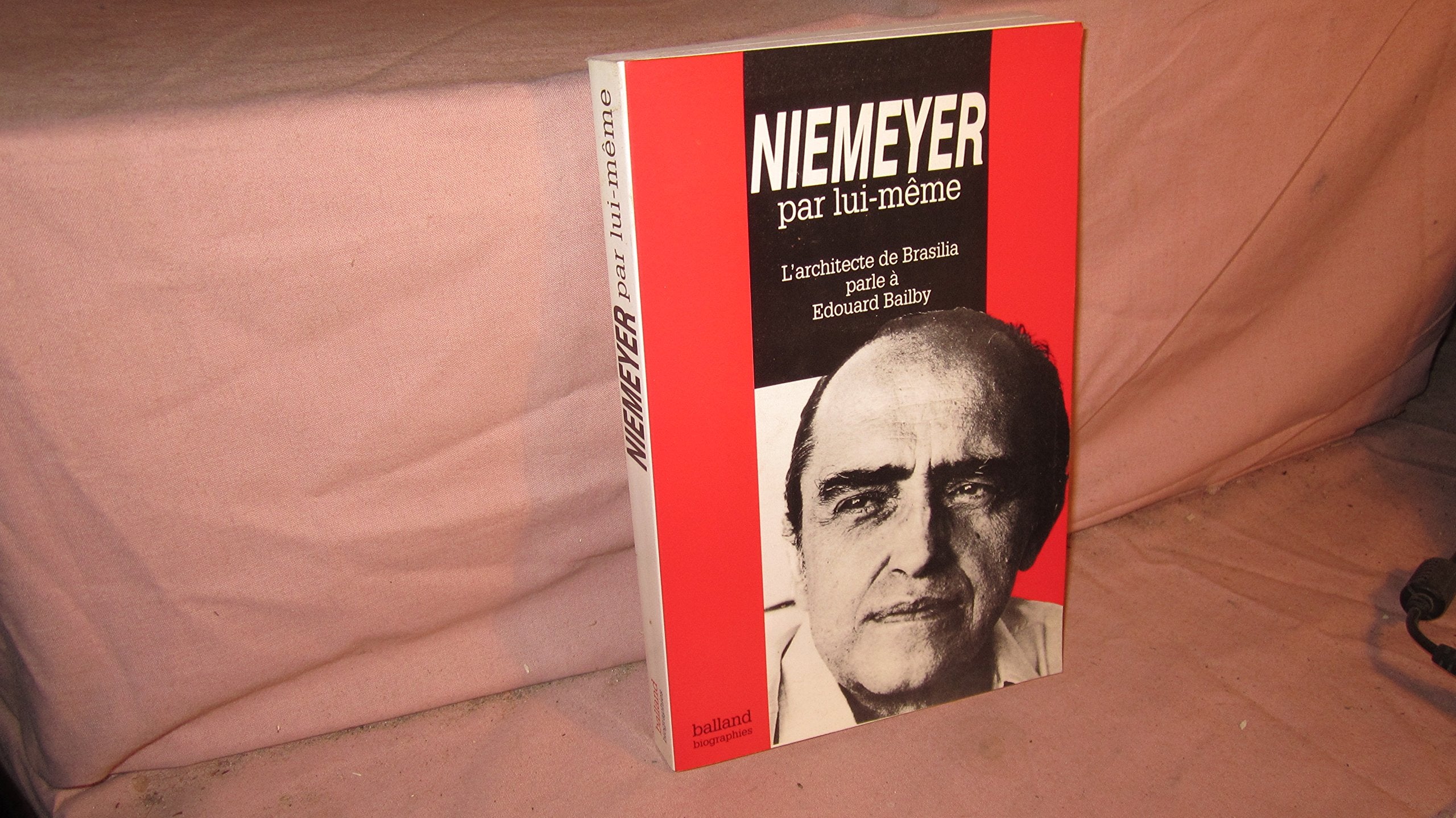 Oscar Niemeyer par lui-même book