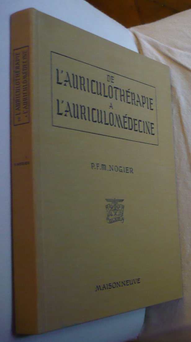 De l'auriculothérapie à l'auriculomédecine Books
