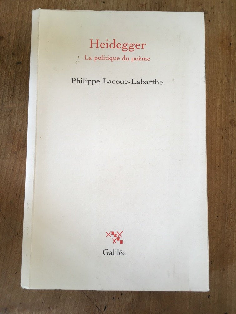 Heidegger, la politique du poème book
