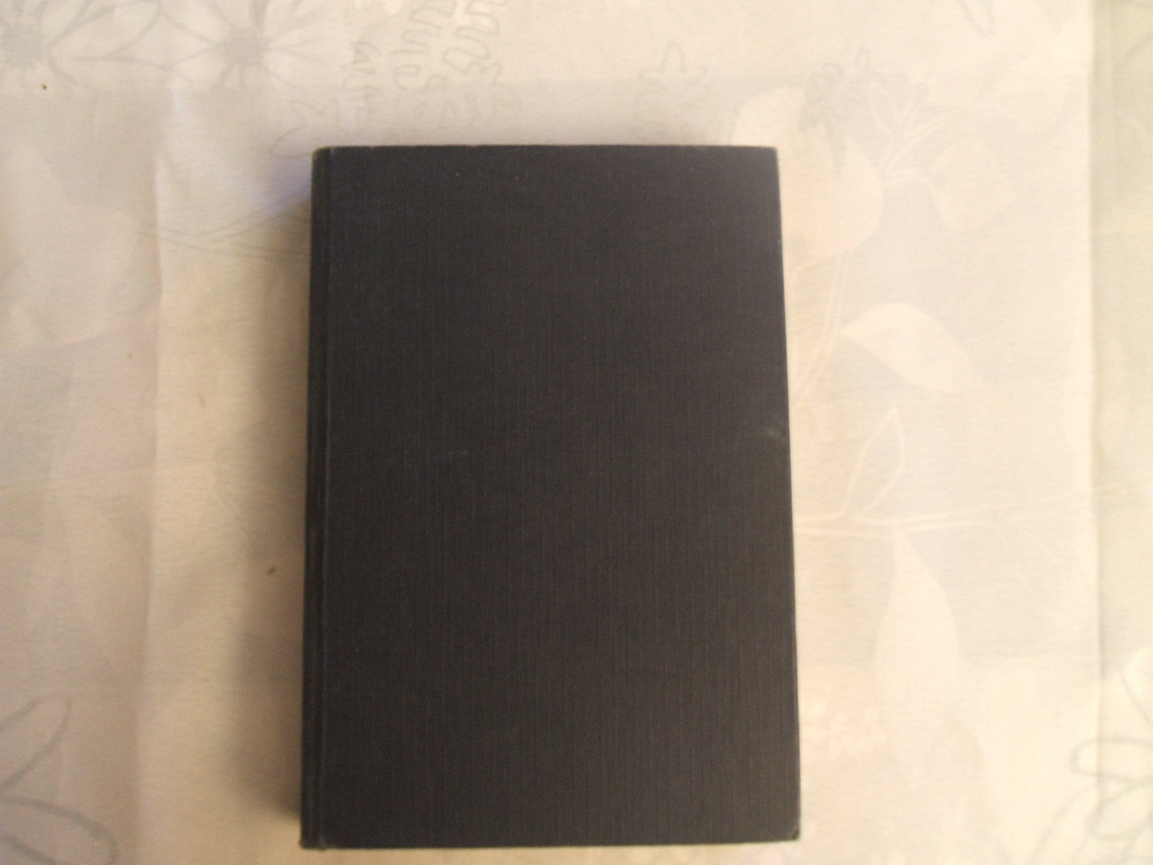 La femme révélée Books