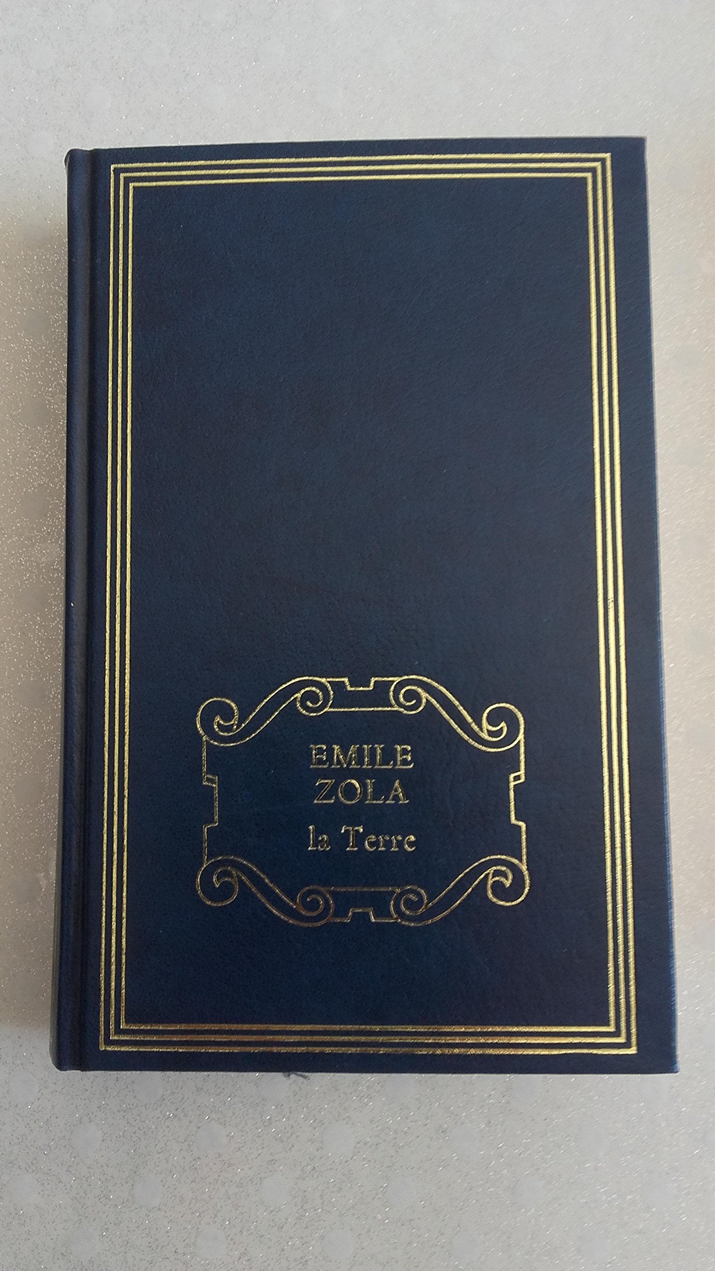 La Terre Books