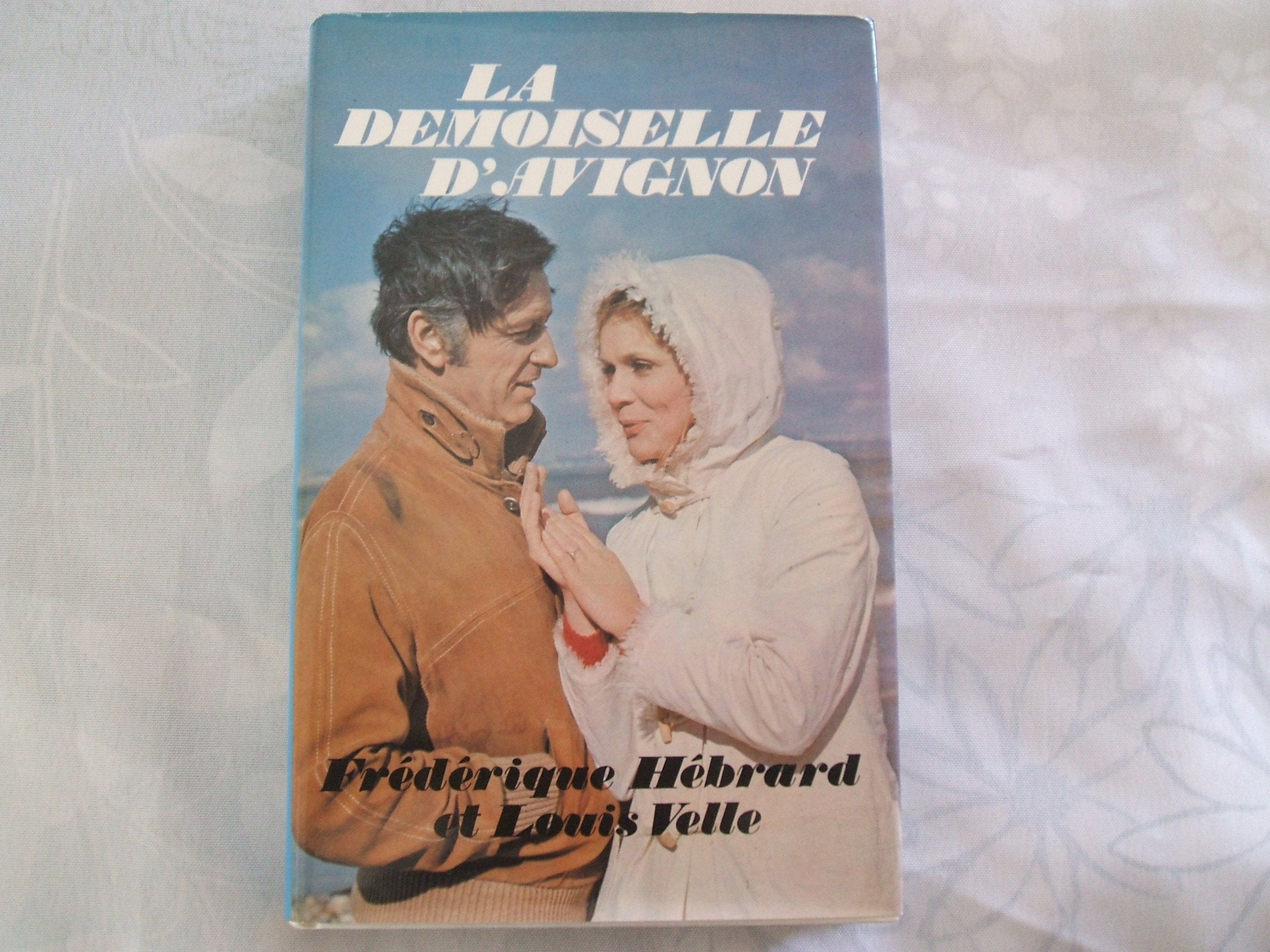 La Demoiselle D'avignon Books