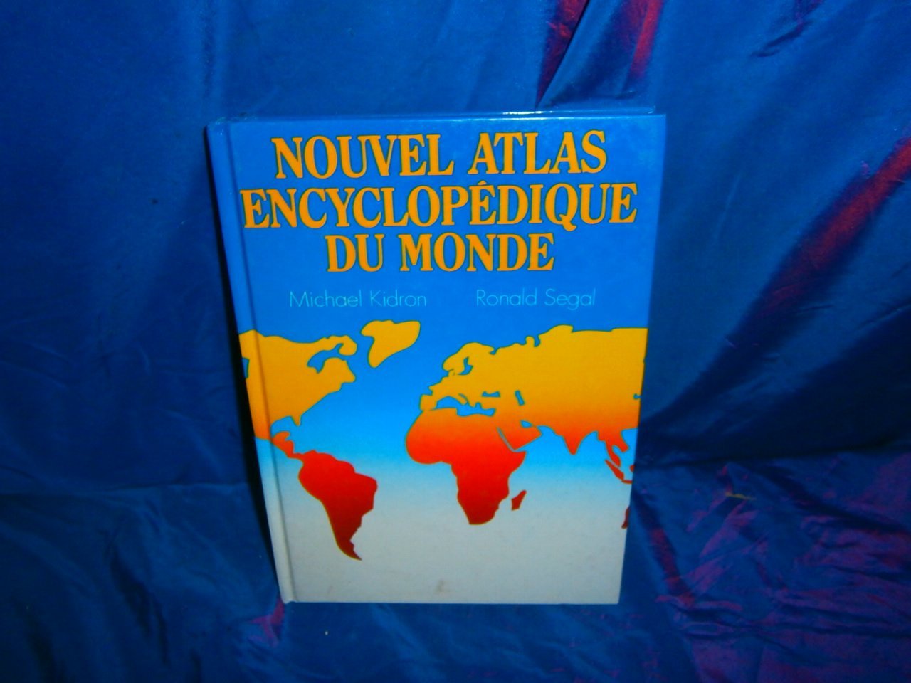 Nouvel Atlas Encyclopédique Du Monde Books