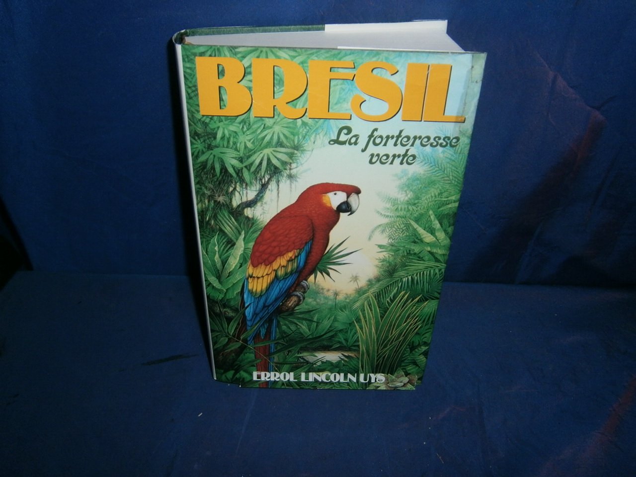Brésil, La forteresse verte Books